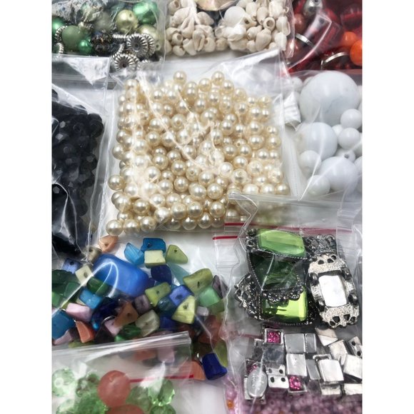 Vintage Bead Lot - Picture 2 of 7